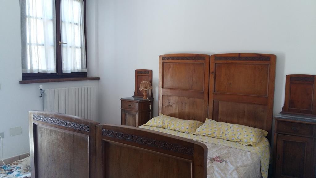 Ca Dell'Aglio Villa Momperone Exteriör bild